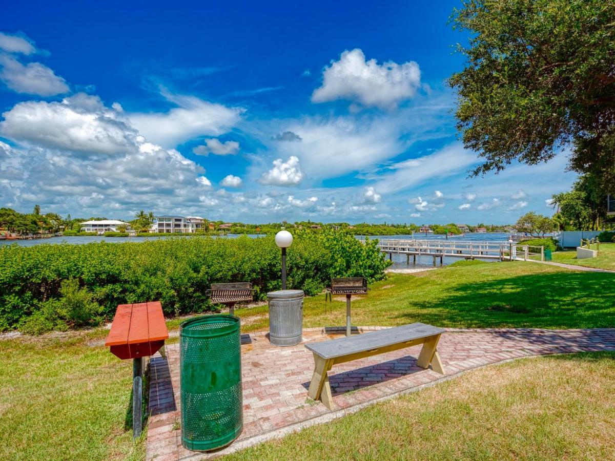 Luxury Waterfront Views - Heated Pool - 1400Sf Duplex - Minutes To The Beach Siesta Key Esterno foto